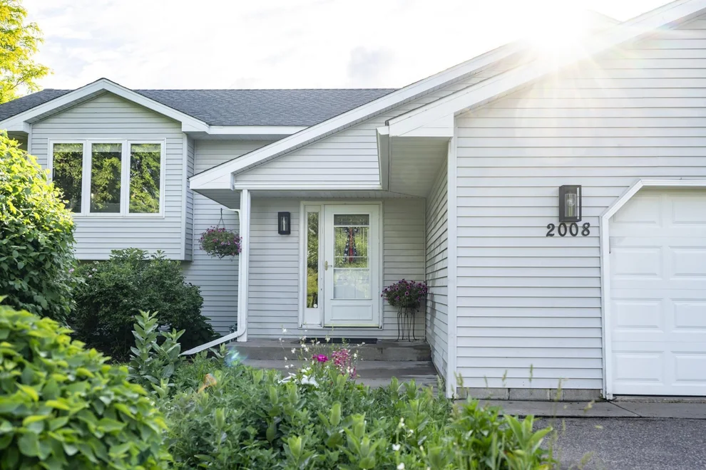 Unit for sale at 2008 100th Street, Somerset, WI 54025
