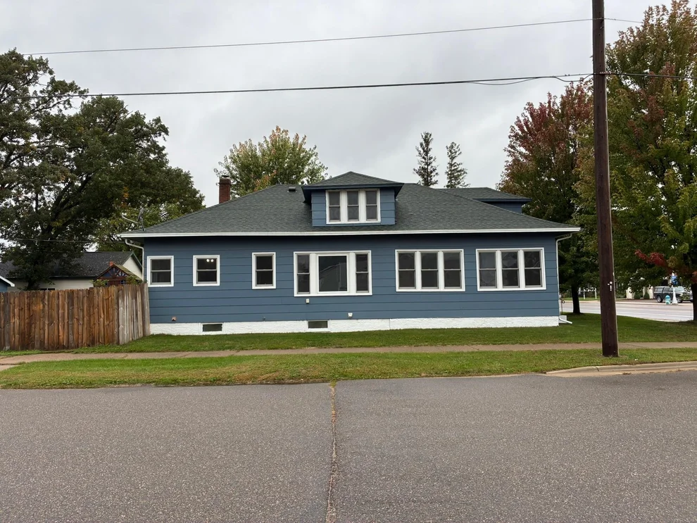 Unit for sale at 301 W Broadway, Little Falls, MN 56345