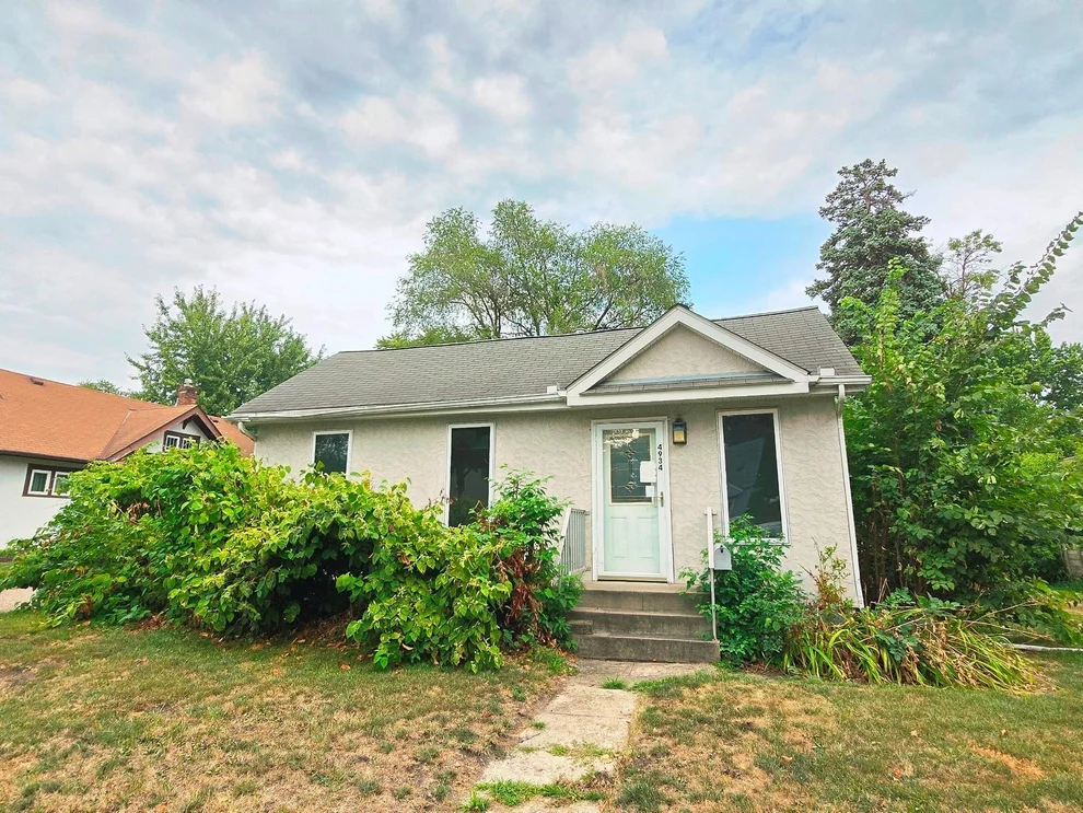Unit for sale at 4934 Newton Avenue N, Minneapolis, MN 55430