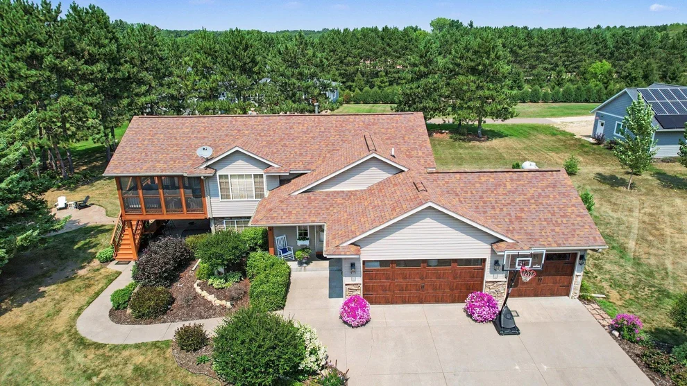 Unit for sale at 1906 Raleigh Road, New Richmond, WI 54017