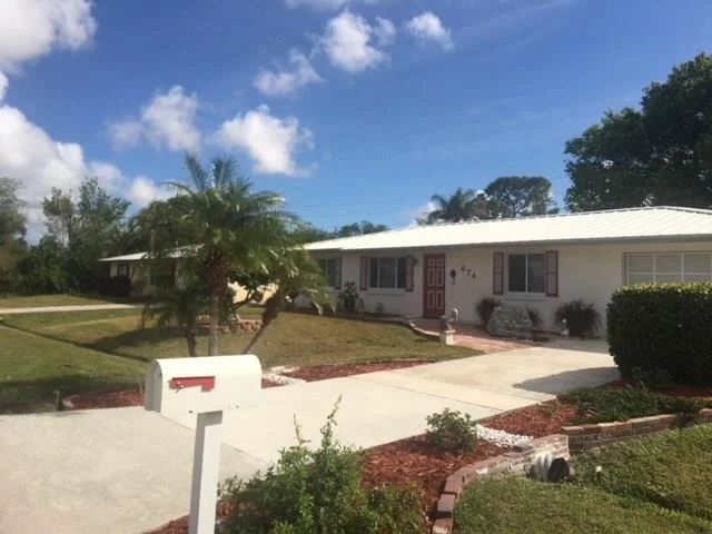 Unit for sale at 674 SE Chapman Avenue, Port St Lucie, FL 34984
