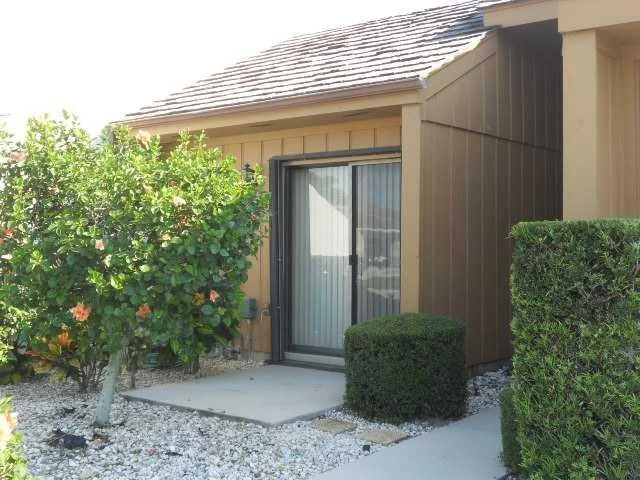 Unit for sale at 2852 SE Fairway, Stuart, FL 34997