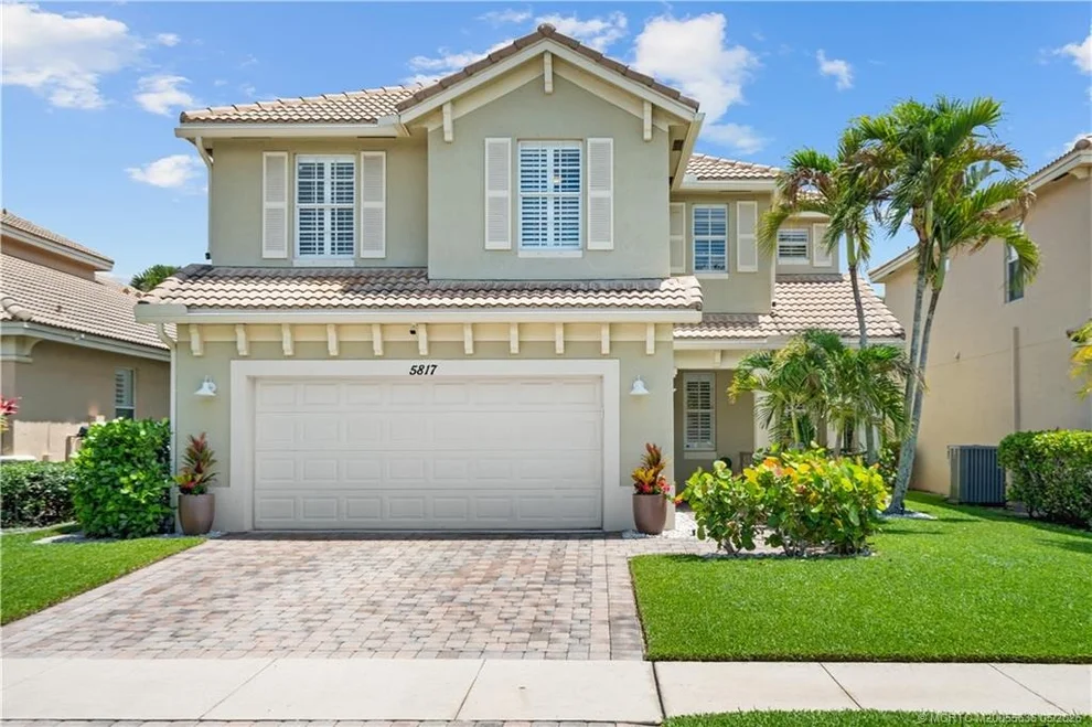 Unit for sale at 5817 SE Crooked Oak Avenue, Hobe Sound, FL 33455