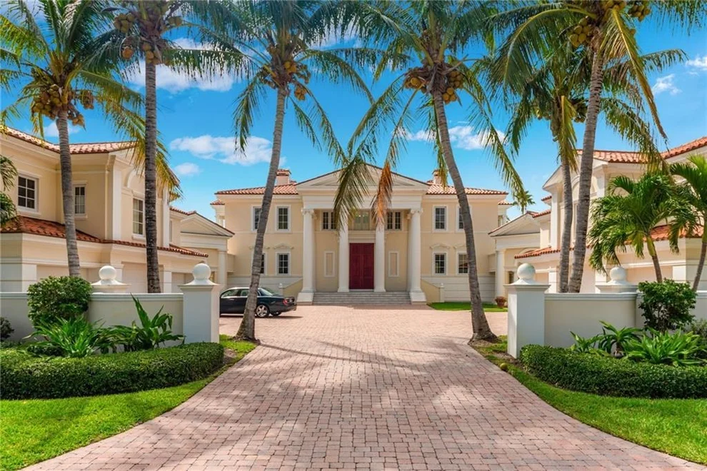 Unit for sale at 6874 SE Isle Way, Stuart, FL 34996