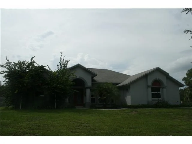Unit for sale at 8900 SW Hopwood Avenue, Indiantown, FL 34956