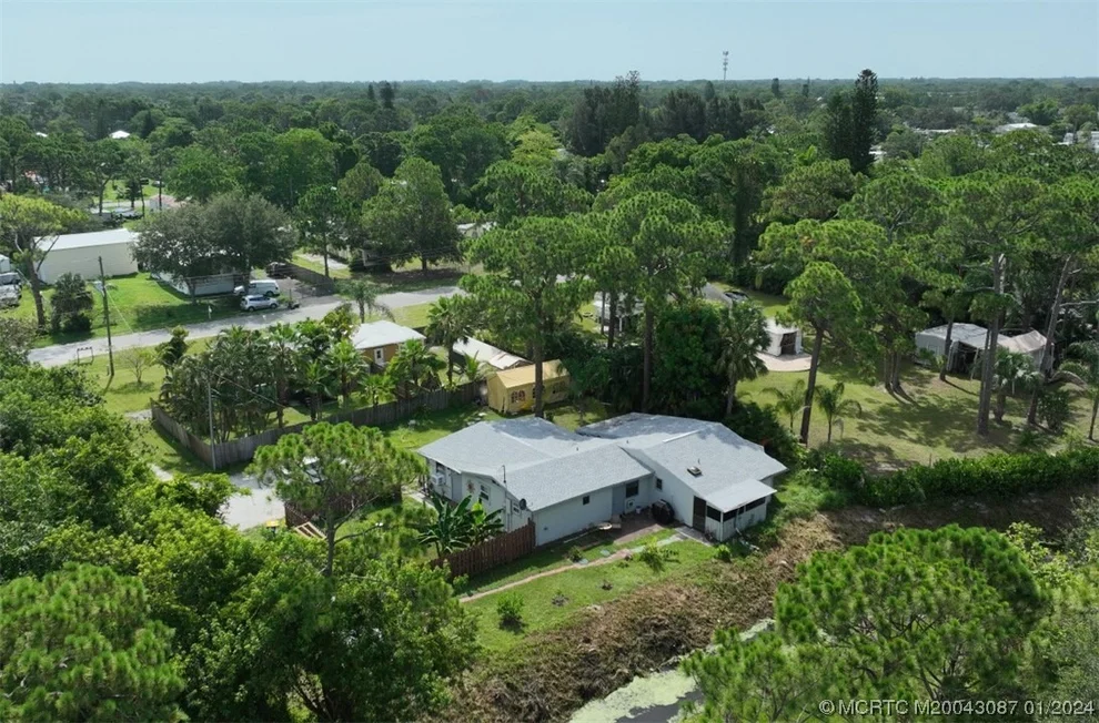 Unit for sale at 3518 SE Cleveland Street, Stuart, FL 34997