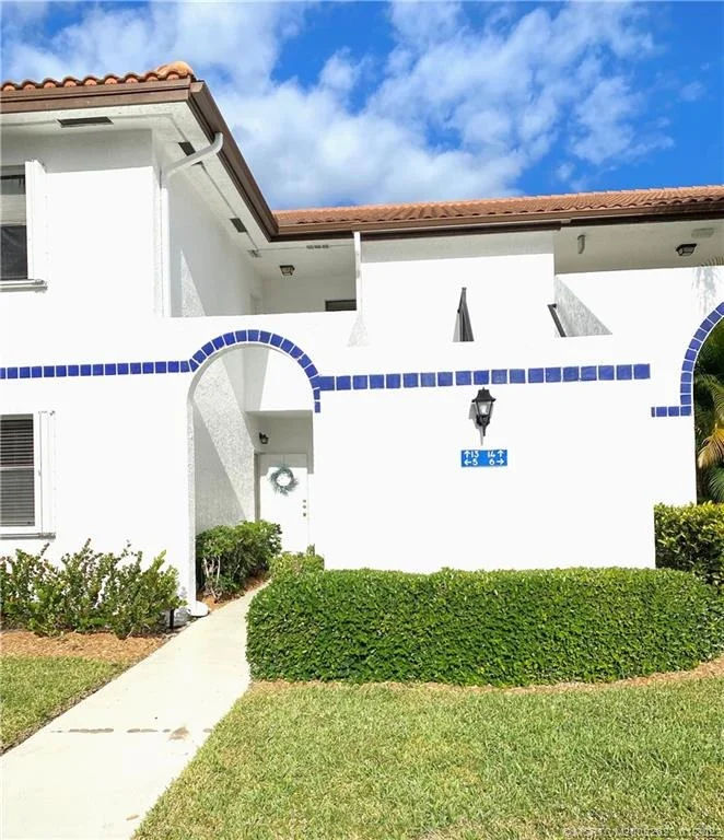 Unit for sale at 6101 SE Landing Way, Stuart, FL 34997