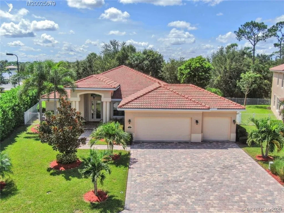 Unit for sale at 1110 SE Conference Circle, Stuart, FL 34997