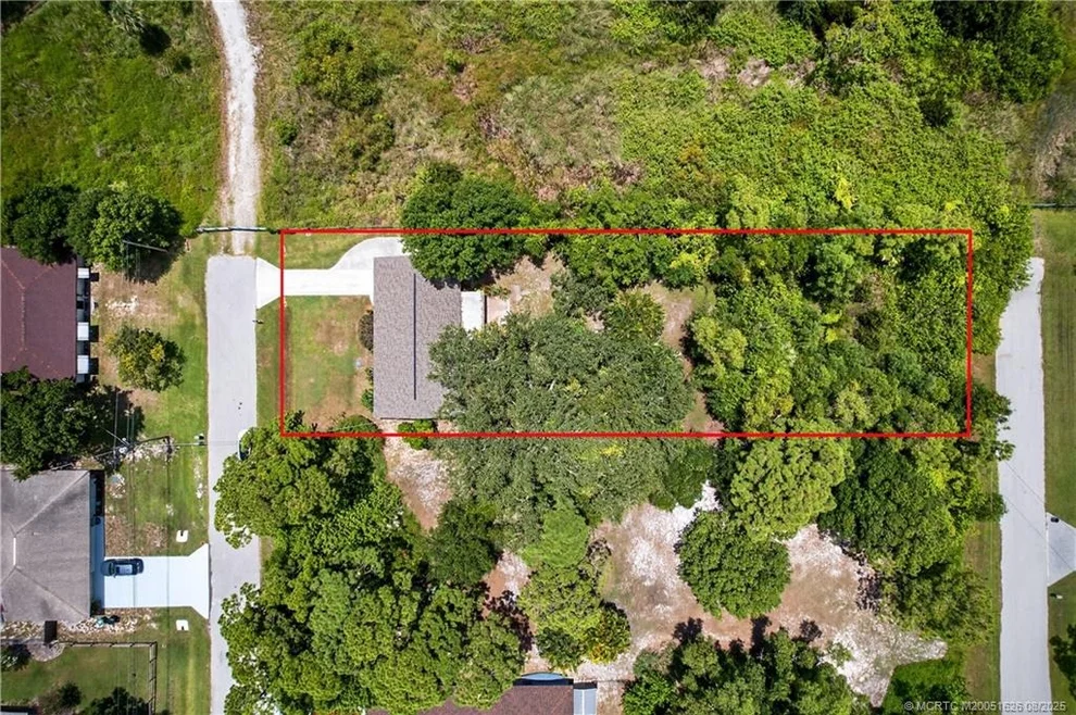 Unit for sale at 6115 Papaya Drive, Fort Pierce, FL 34982
