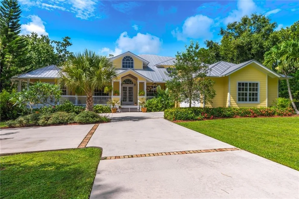 Unit for sale at 1686 SW Sandtrap Crescent, Palm City, FL 34990