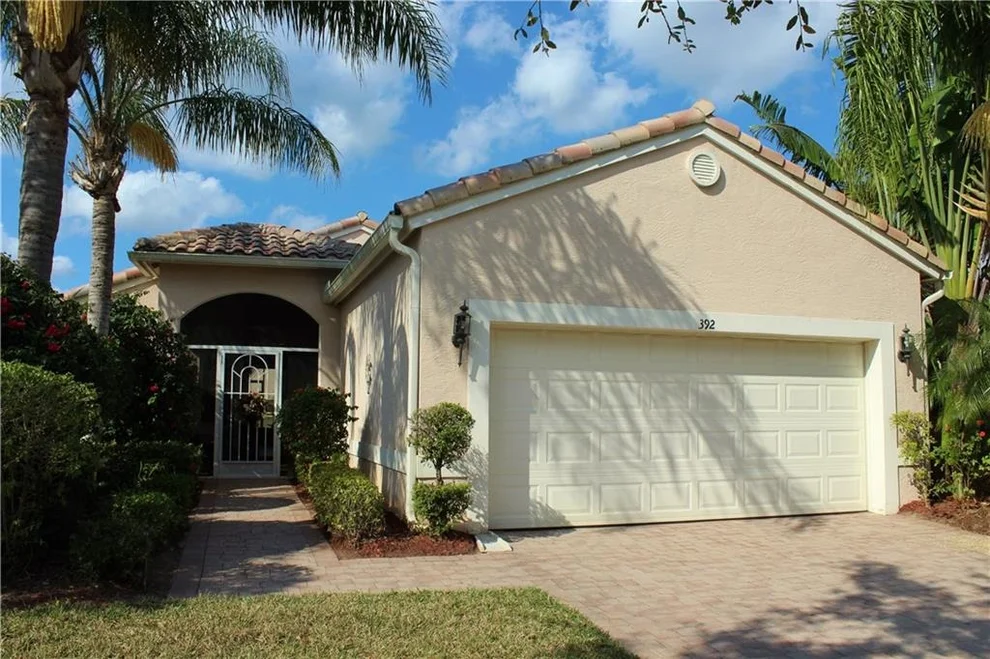 Unit for sale at 392 NE Breezy Point Loop Loop, Port St. Lucie-River Park, FL 34986