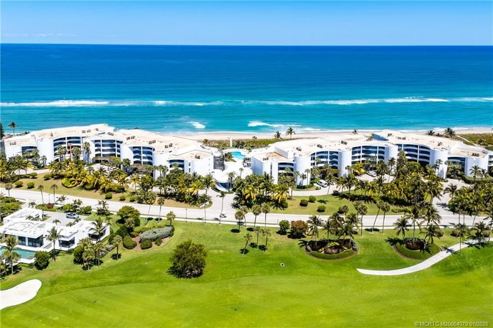 Unit for sale at 2001 SE Sailfish Point Boulevard, Stuart, FL 34996