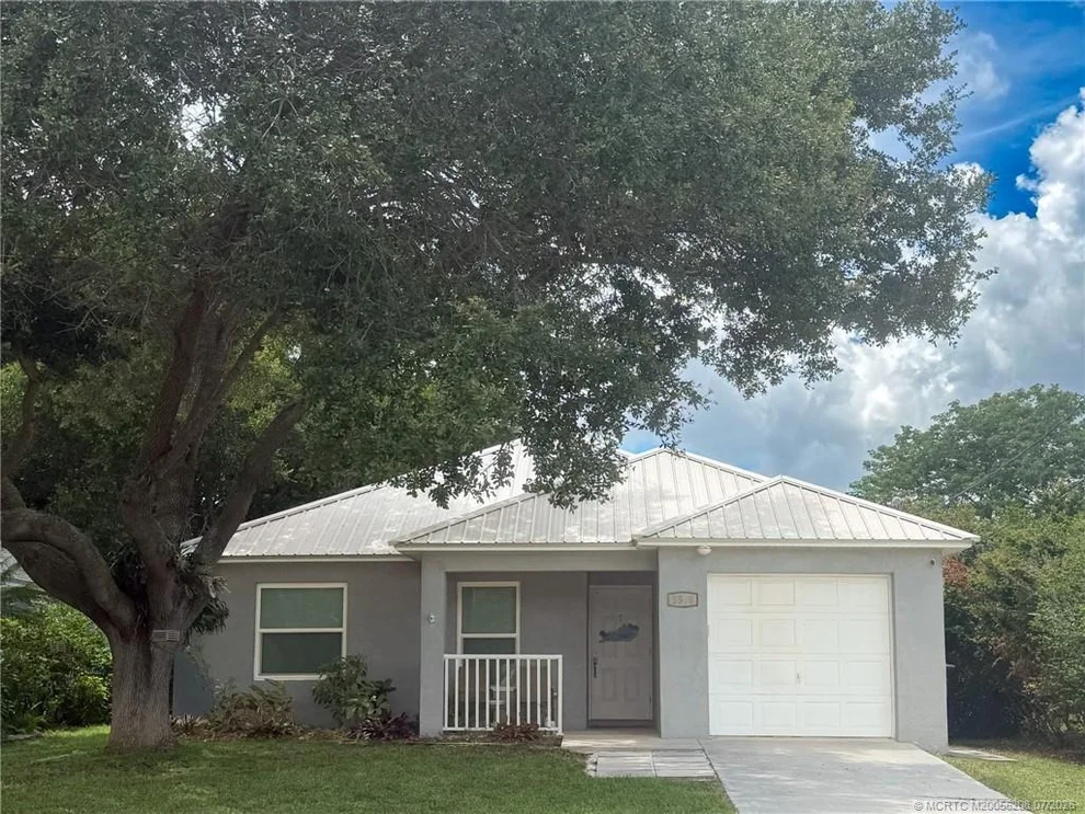 Unit for sale at 5508 SE Pine Avenue, Stuart, FL 34997