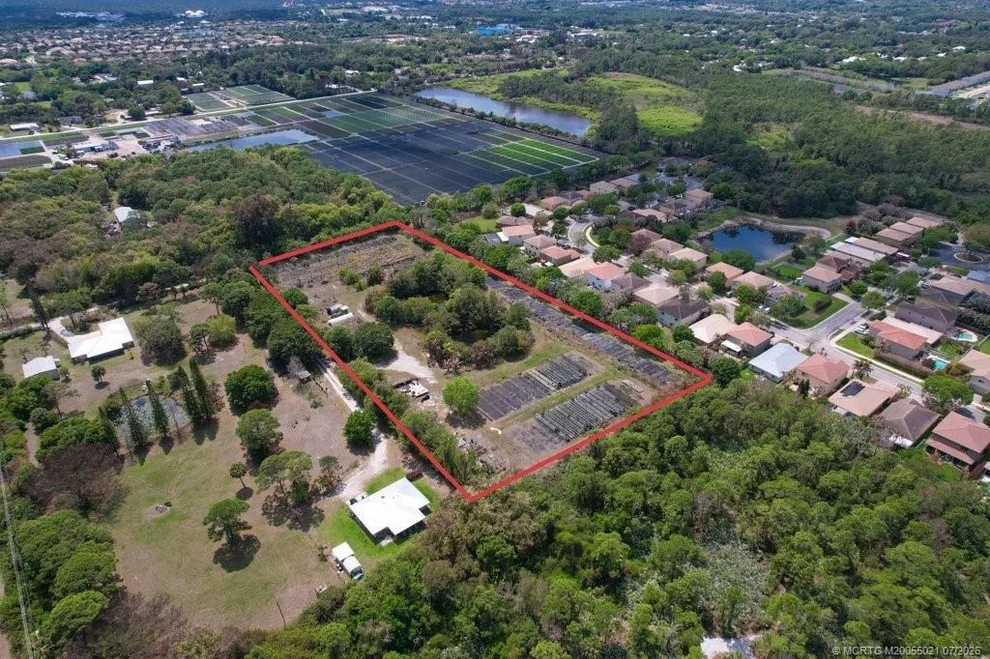 Unit for sale at 1005 SE Ponderosa Road, Stuart, FL 34997