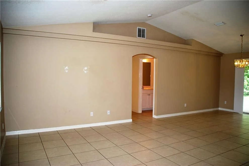 Unit for sale at 114 SW Thornhill Drive, Port St Lucie, FL 34984