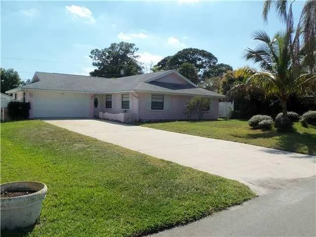 Unit for sale at 246 SE Ila Street, Stuart, FL 34994