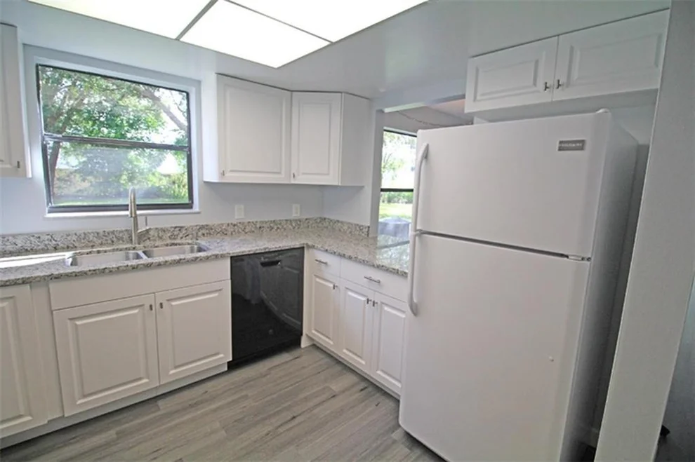 Unit for sale at 61 SW South River Drive, Stuart, FL 34997