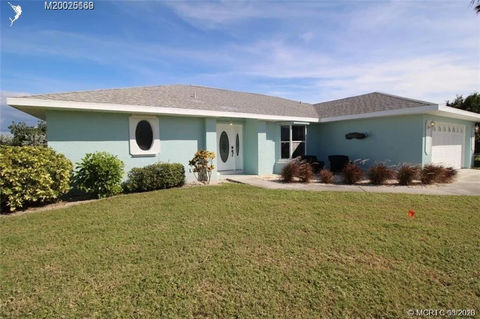 Unit for sale at 61 Aqua Ra Drive, Jensen Beach, FL 34957