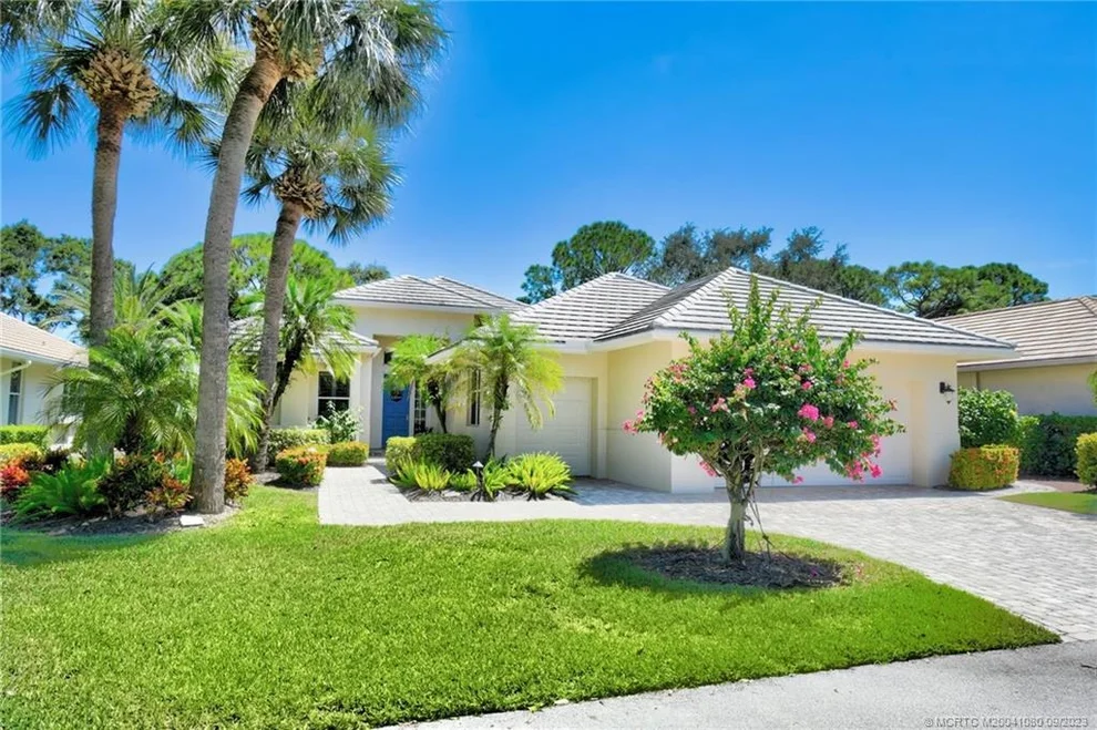 Unit for sale at 3531 SE Cambridge Drive, Stuart, FL 34997