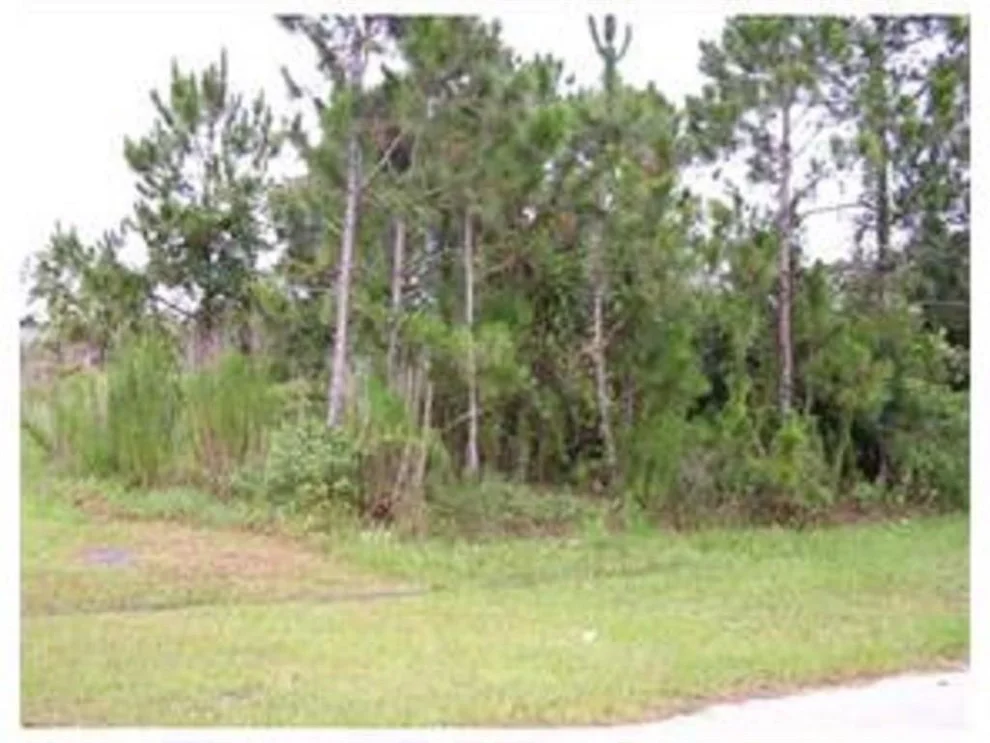 Unit for sale at 950 SW Versailles Avenue, Port St Lucie, FL 34953