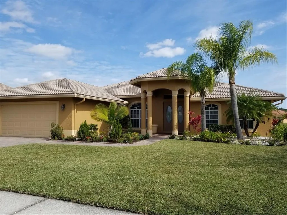 Unit for sale at 353 SW Quiet Woods, Port St Lucie, FL 34953