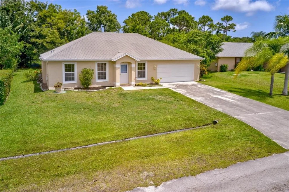 Unit for sale at 631 SE Ron Rico Terrace, Port St Lucie, FL 34983