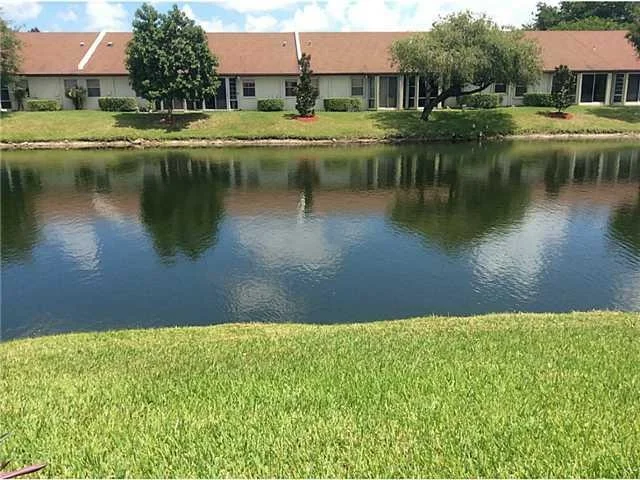 Unit for sale at 6152 NW 91st Way, Tamarac, FL 33321