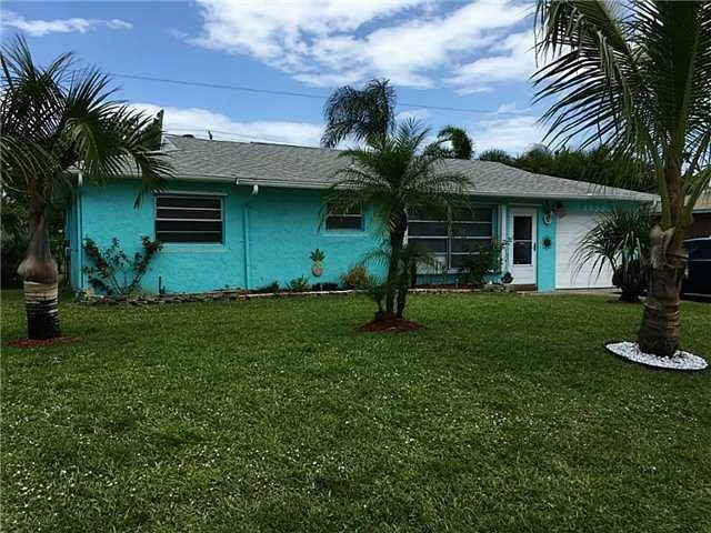 Unit for sale at 1933 SE Washington Street, Stuart, FL 34997