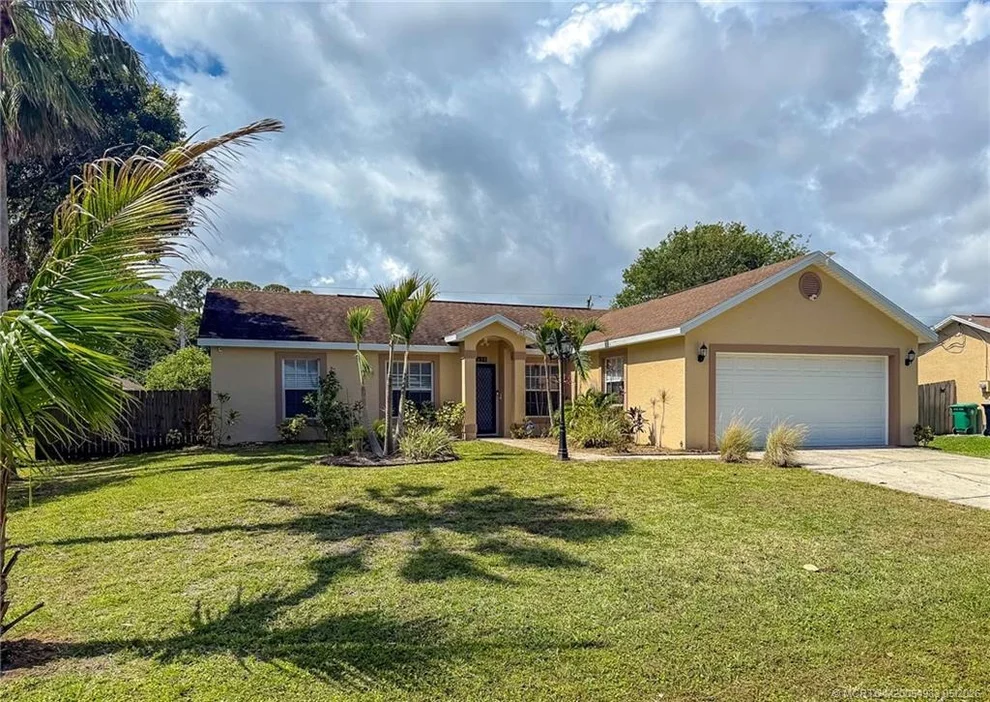 Unit for sale at 2274 SE Longhorn Avenue, Port St Lucie, FL 34952