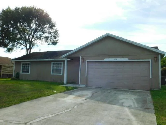Unit for sale at 438 SW Cherryhill Road, Port St Lucie, FL 34953