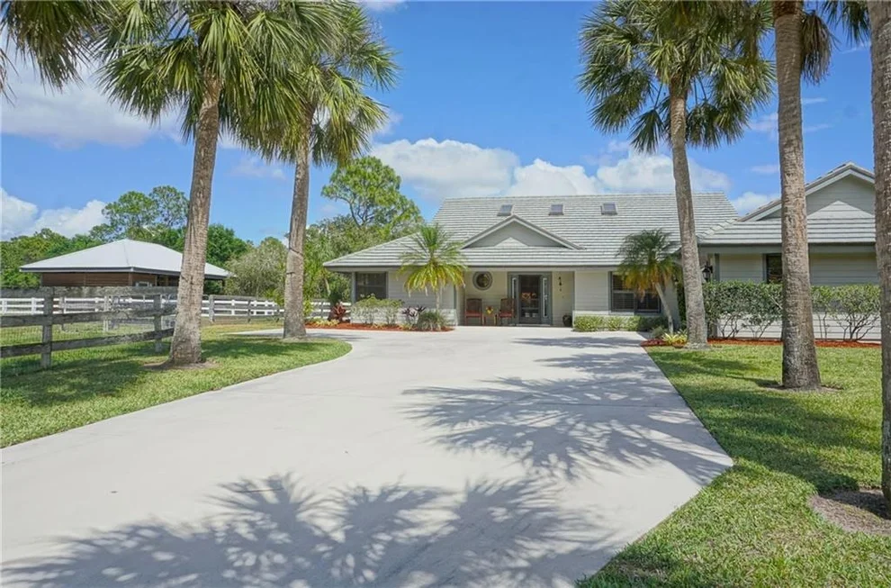 Unit for sale at 3251 SW Buena Vista Drive, Palm City, FL 34990