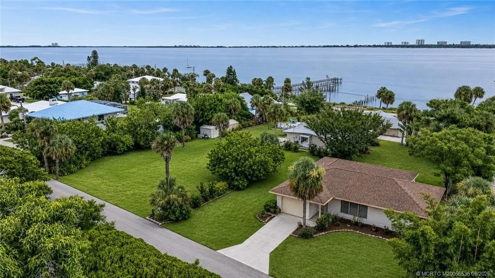 Unit for sale at 104 Sheridan Lane, Jensen Beach, FL 34957