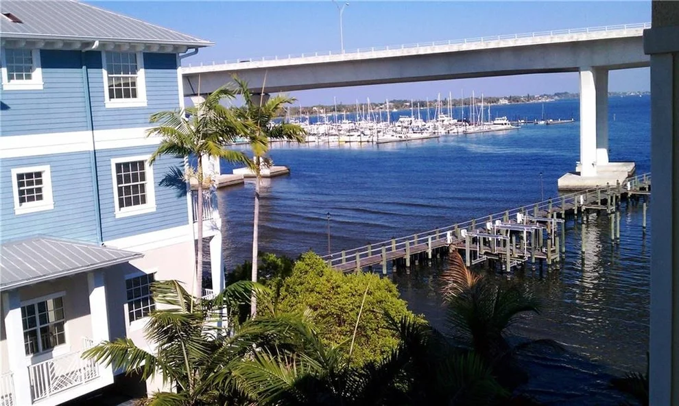 Unit for sale at 275 NW Flagler Avenue, Stuart, FL 34994
