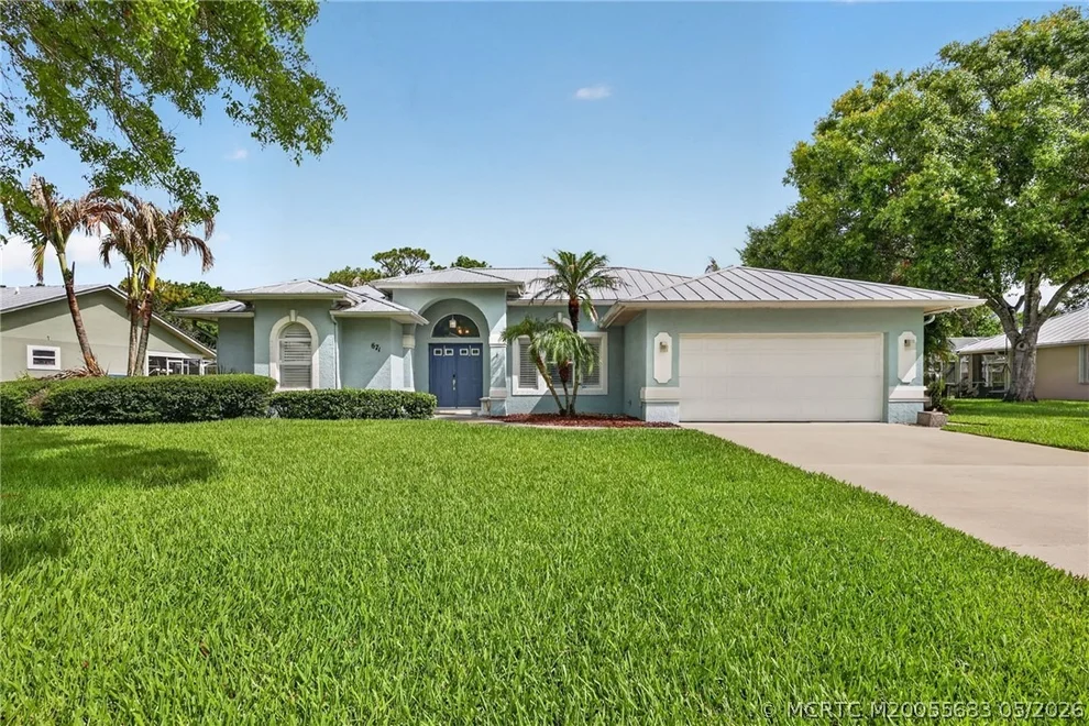 Unit for sale at 671 SE Pin Oak Terrace, Stuart, FL 34997