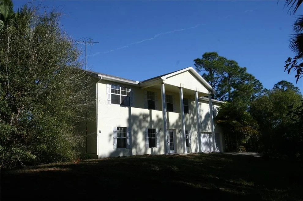 Unit for sale at 25401 SW 86th Street, Indiantown, FL 34956