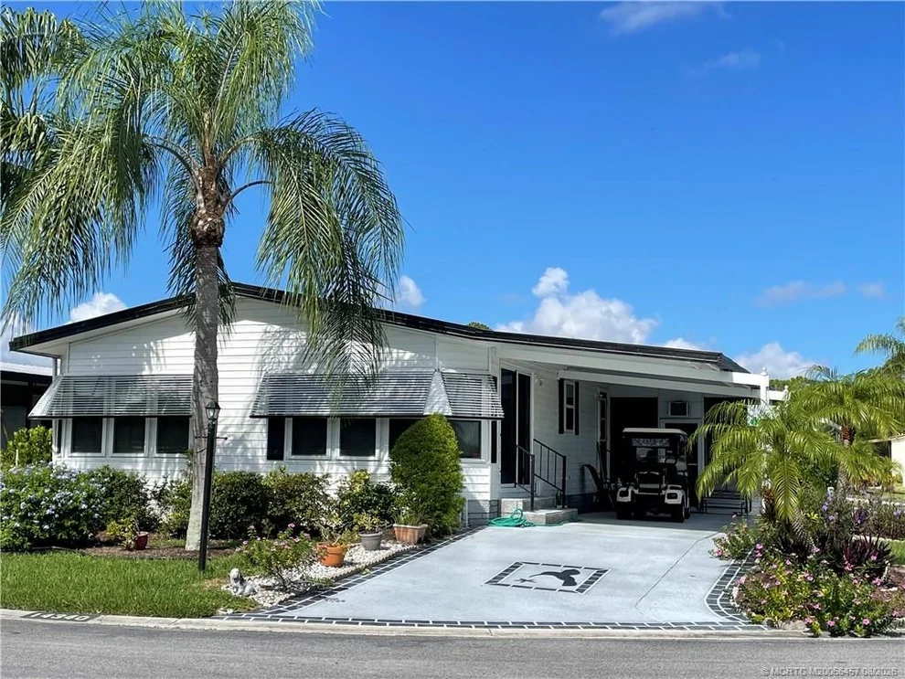 Unit for sale at 14340 SW Sand Wedge Drive, Indiantown, FL 34956