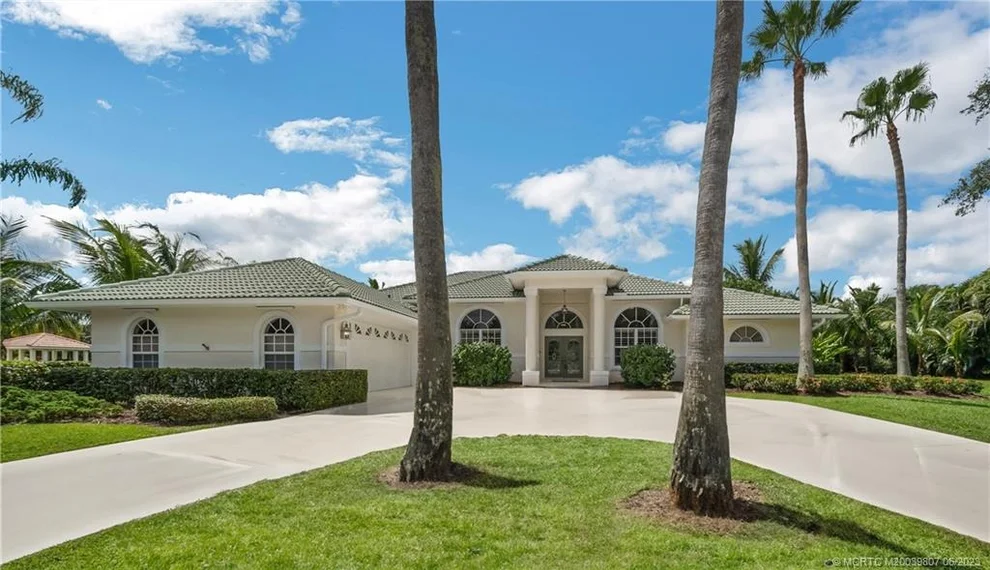 Unit for sale at 4833 SW Lake Grove Circle, Palm City, FL 34990