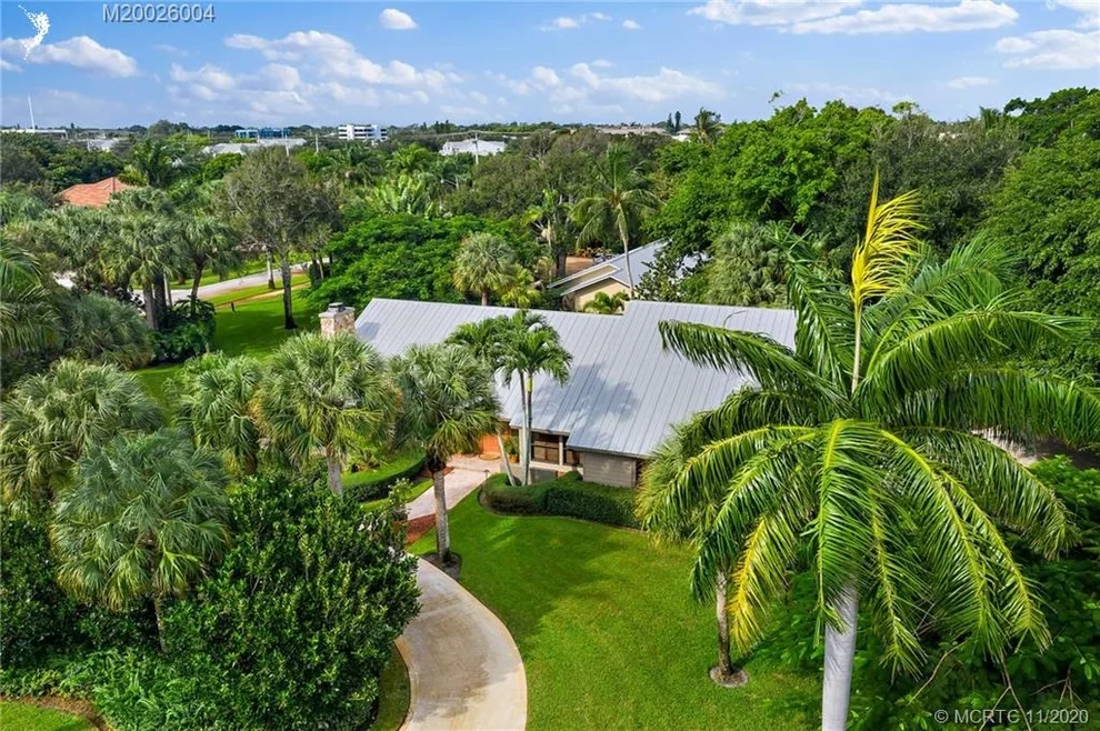 Unit for sale at 254 SE Wells Drive, Stuart, FL 34996