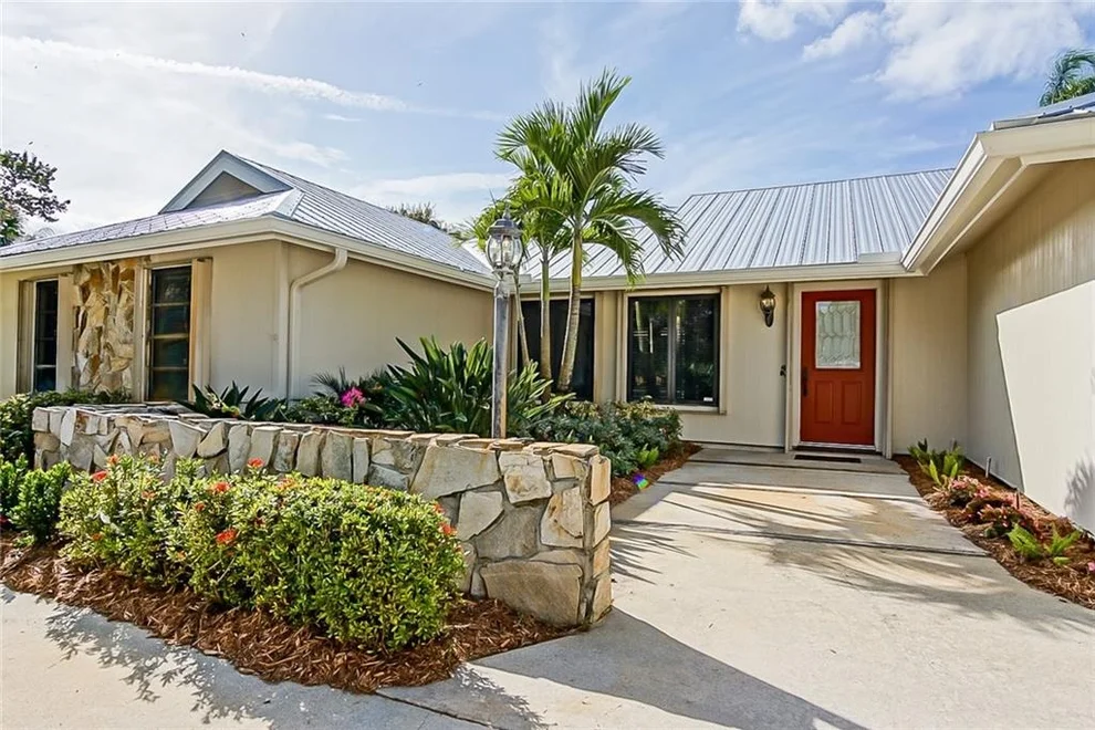 Unit for sale at 896 SW Woodcreek Drive, Palm City, FL 34990