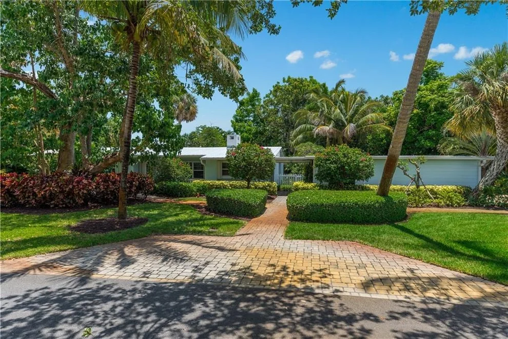 Unit for sale at 1438 SE Riverside Drive, Stuart, FL 34996