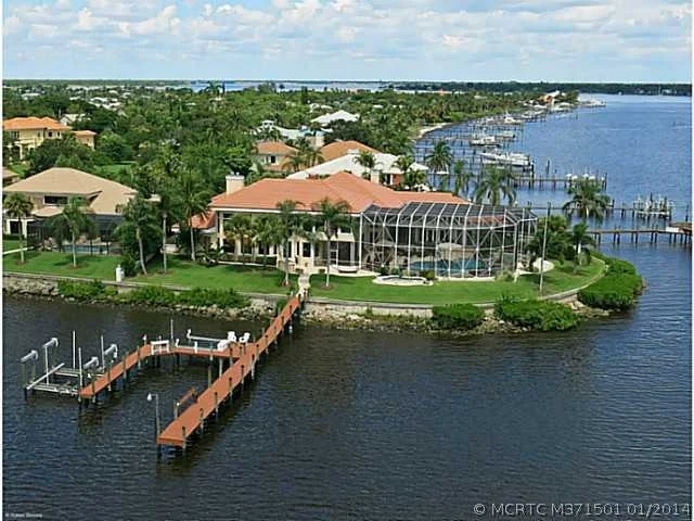 Unit for sale at 661 SW Bay Pointe Circle, Palm City, FL 34990