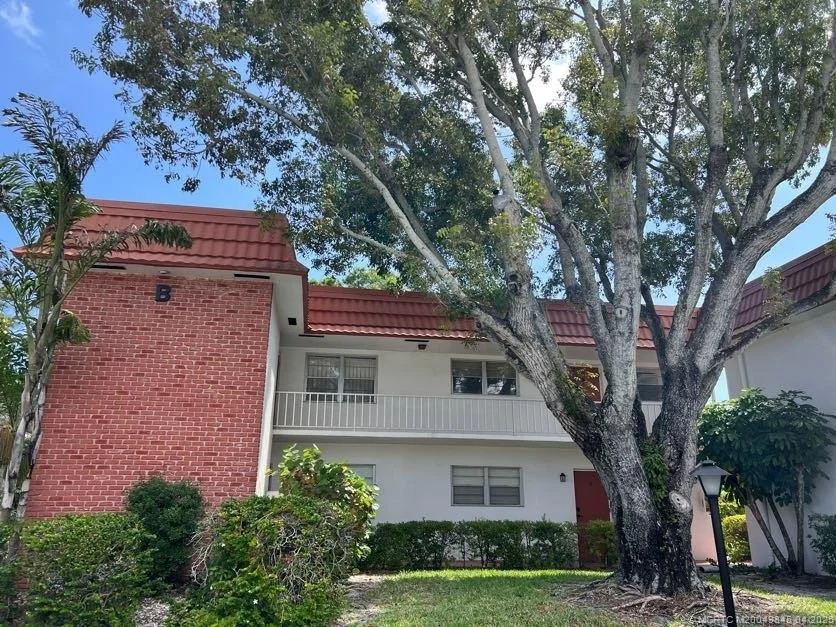 Unit for sale at 2600 SE Ocean Boulevard, Stuart, FL 34996