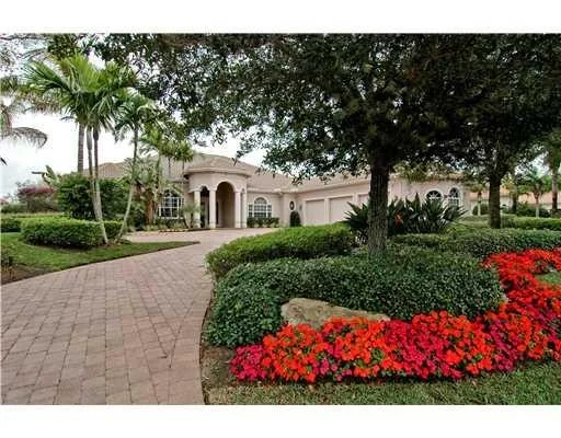 Unit for sale at 4721 SE WATERFORD Drive, Stuart, FL 34997