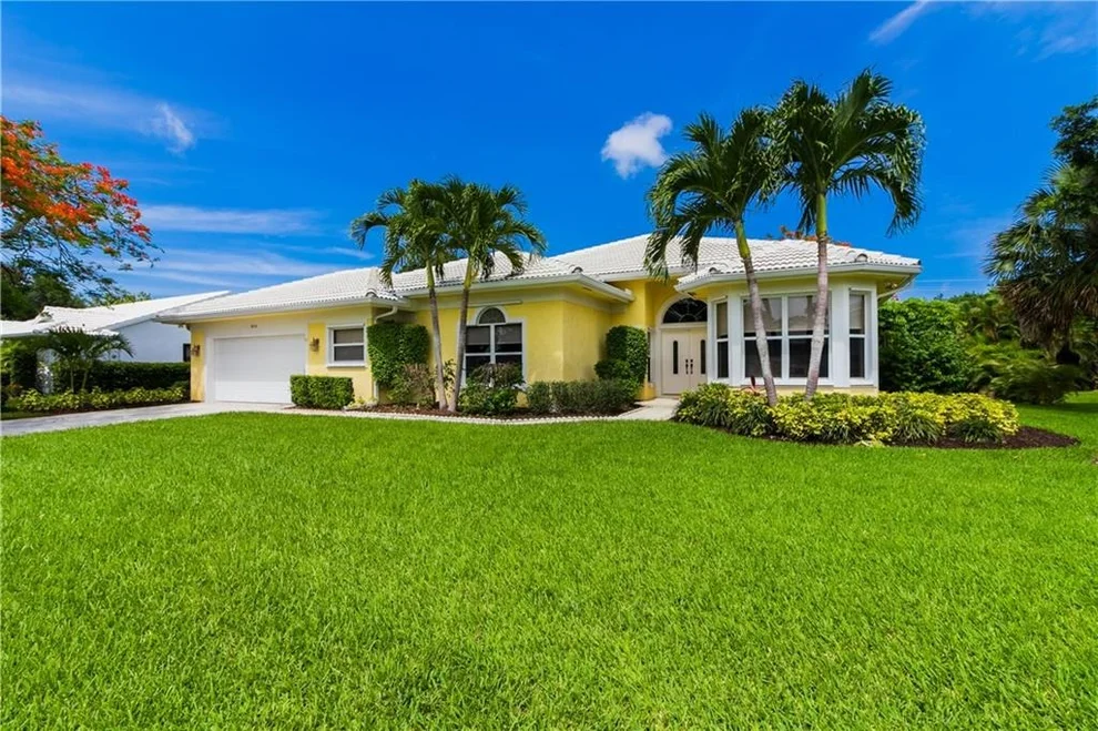 Unit for sale at 3834 SE Fairway E, Stuart, FL 34997
