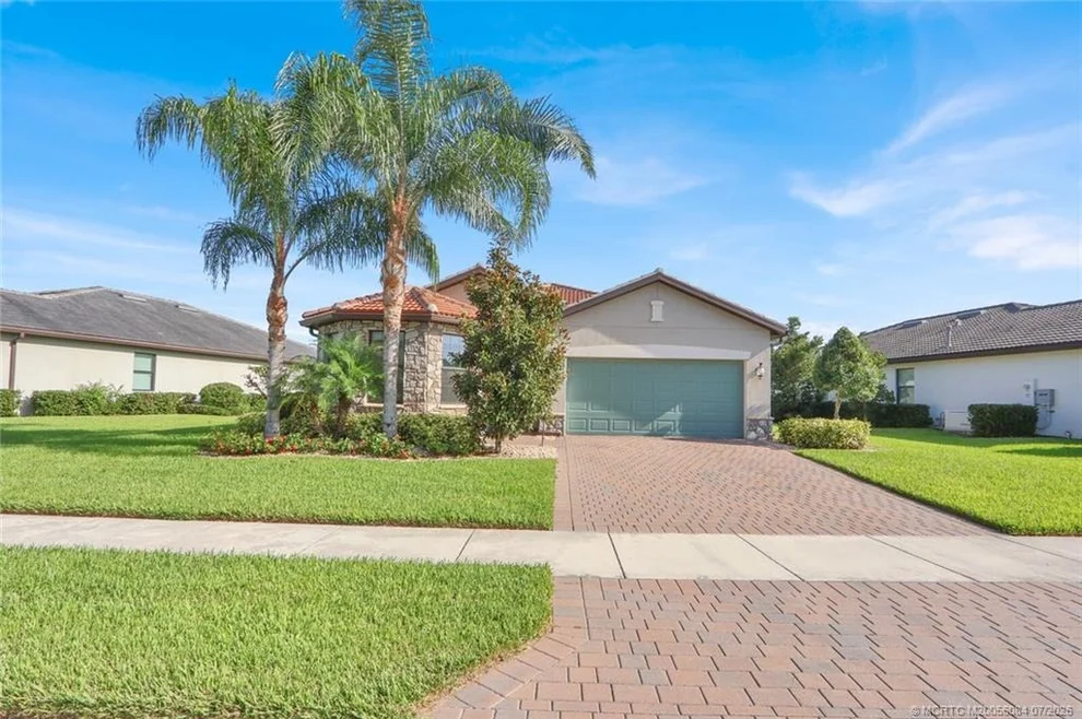 Unit for sale at 466 SE Vallarta Drive, Port St Lucie, FL 34984
