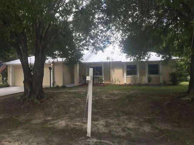 Unit for sale at 817 SW Worcester Lane, Port St Lucie, FL 34953