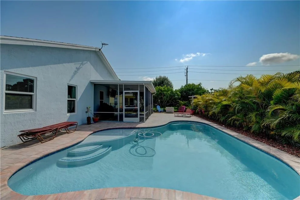Unit for sale at 2420 SW Malibu Way, Stuart, FL 34997