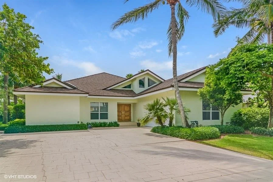Unit for sale at 6911 SE Harbor Circle, Stuart, FL 34996