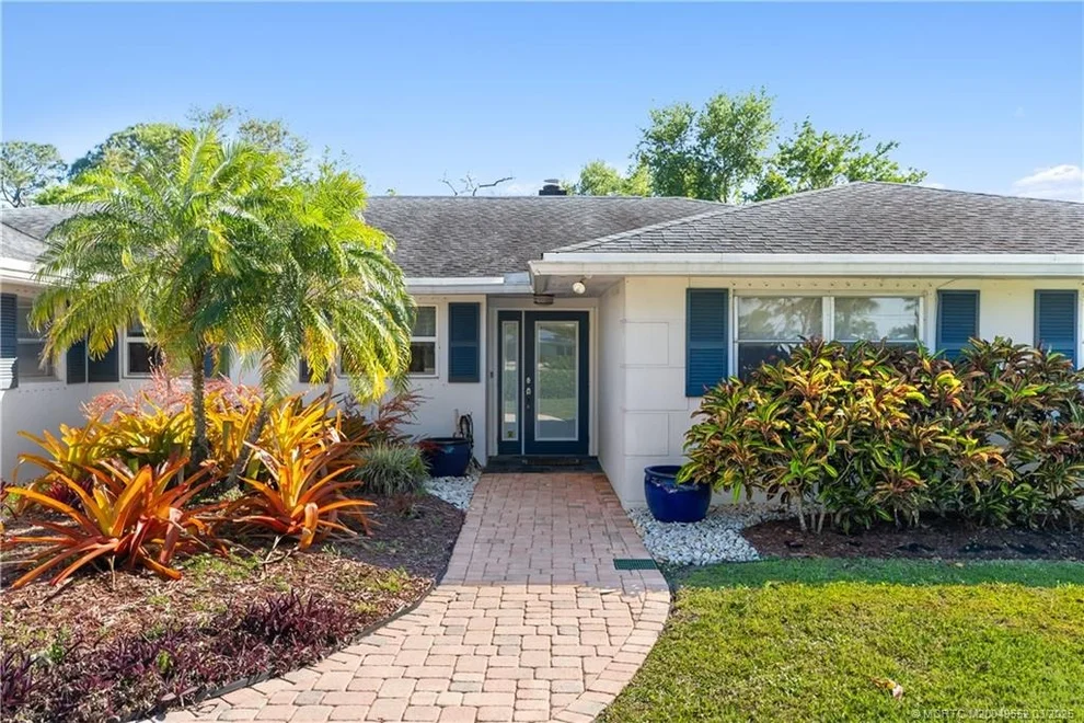 Unit for sale at 853 NW Spruce Ridge Drive, Stuart, FL 34994