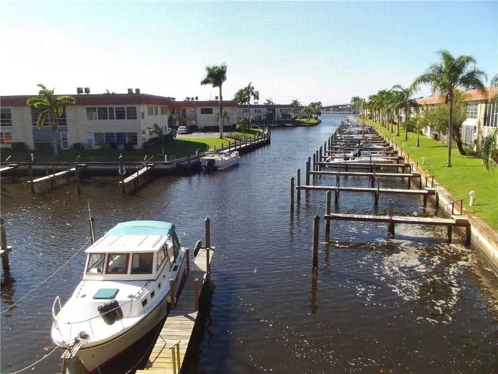 Unit for sale at 2600 S Kanner Highway, Stuart, FL 34994